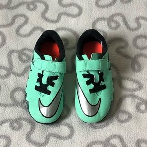 Nike Hypervenom Soccor Cleats toddler